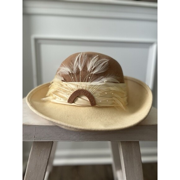 Mr. Charles Vintage Hat  Brown Tan 100% Wool Doeskin Felt Feather - Picture 1 of 9